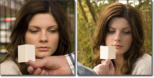 Example of assessing the direction of the light using a card during a natural light portrait photography shoot